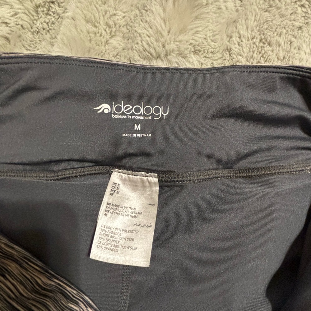 Skort , size M - Picture 3 of 4